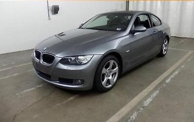 BMW 320d gri